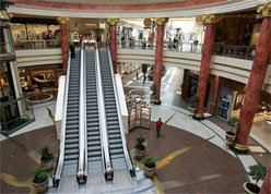 Shopping Mall Mania in India